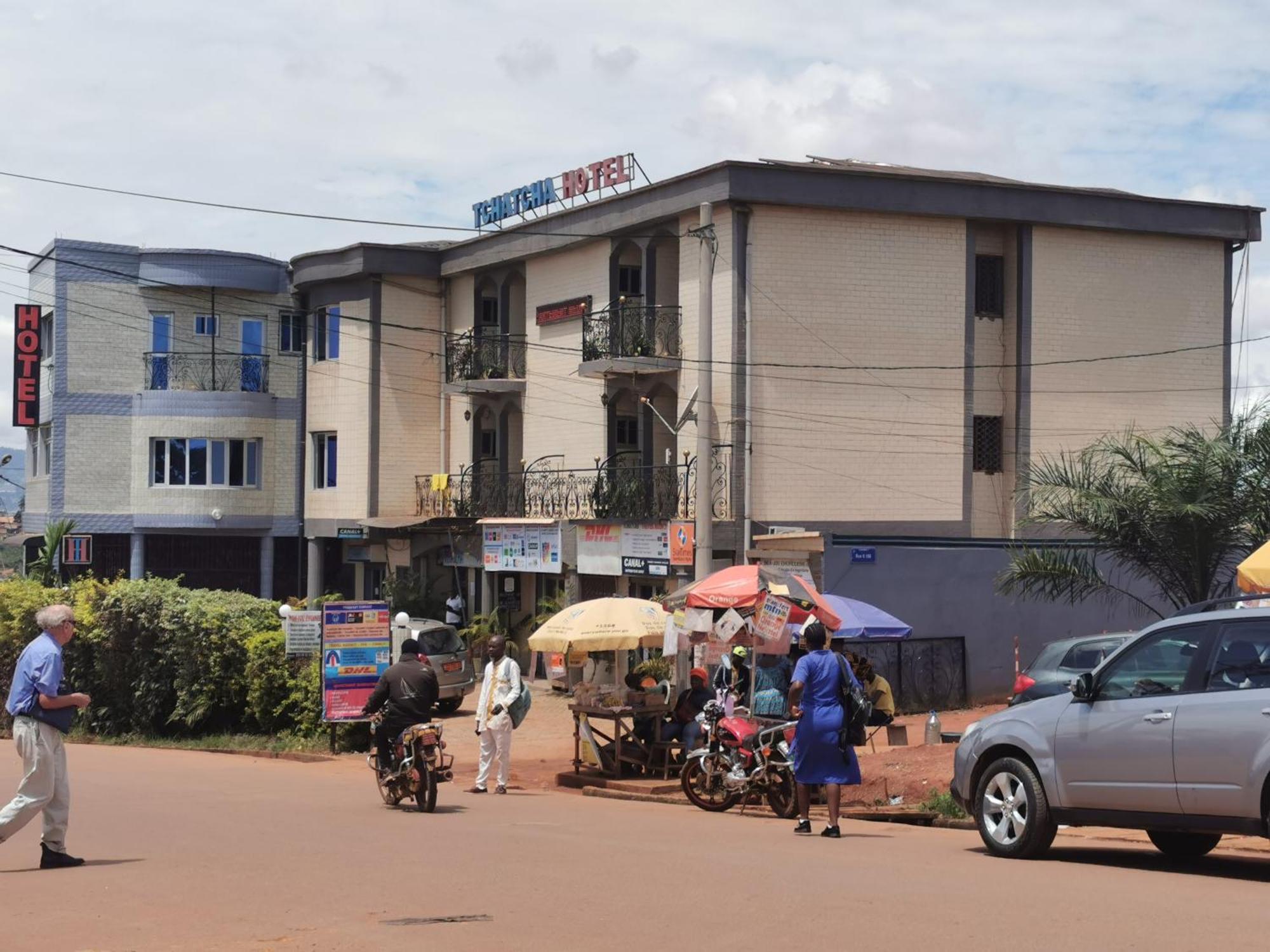 Tchatcha Hotel Yaoundé Exterior foto
